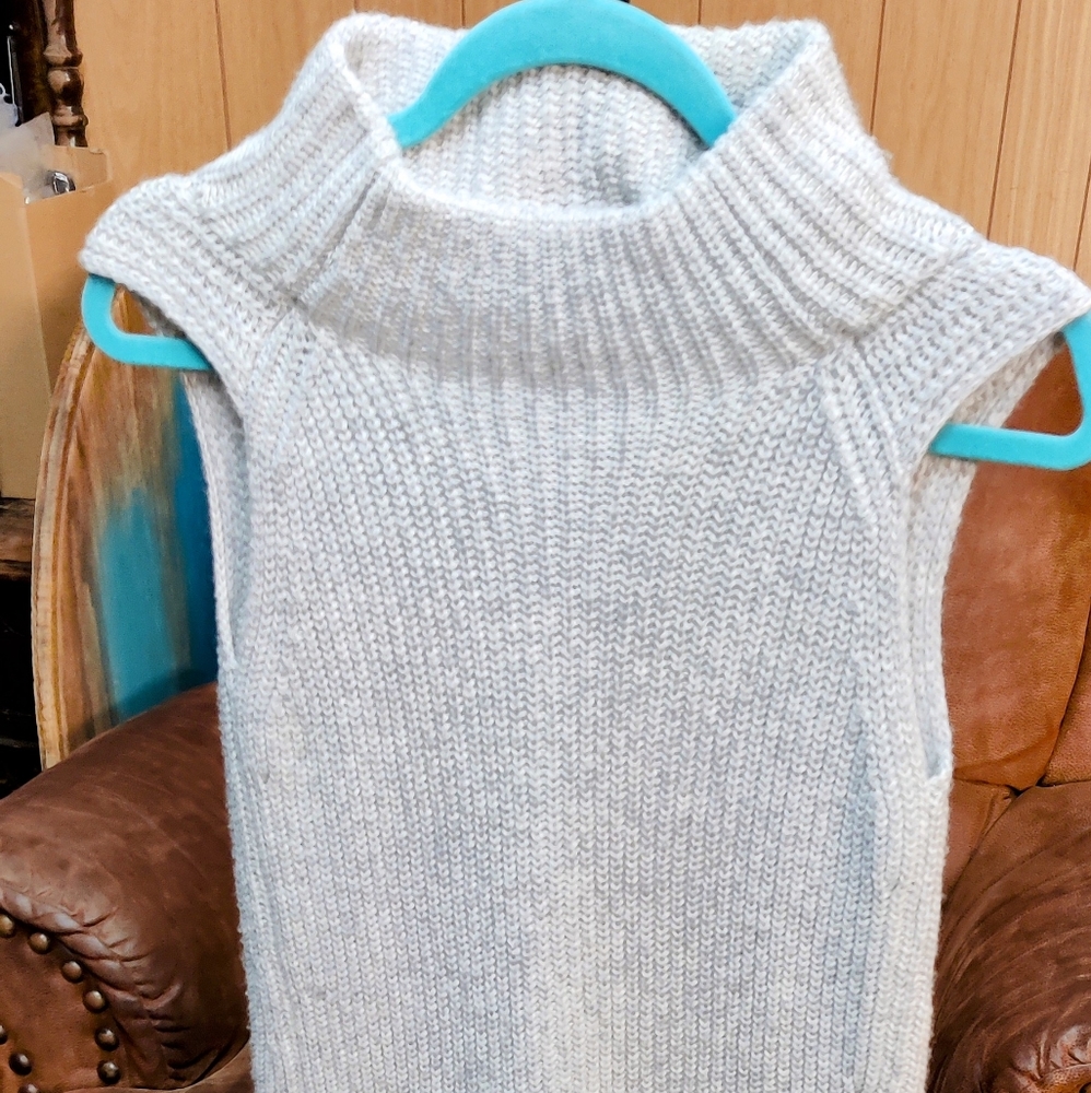 A new day size S fitted sweater dress